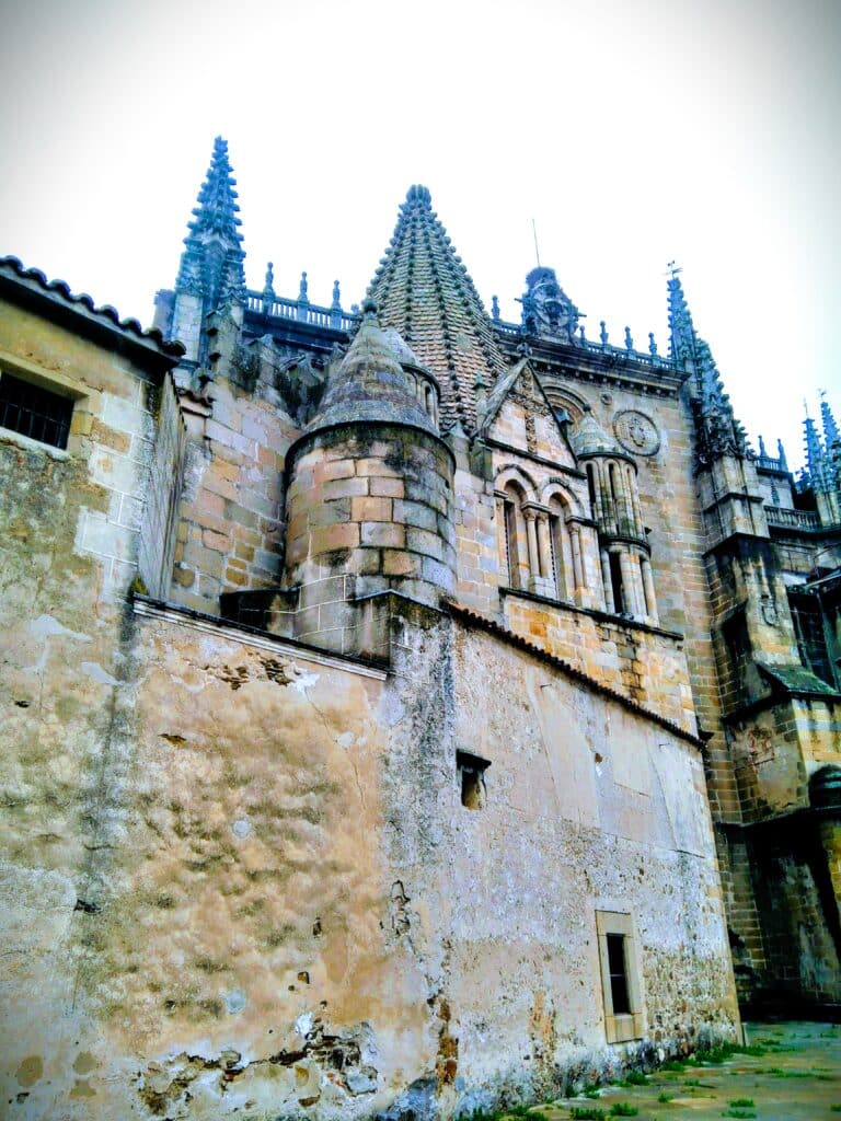 5 razones por las que las Catedrales de Plasencia son únicas en España 1 catedrales Plasencia